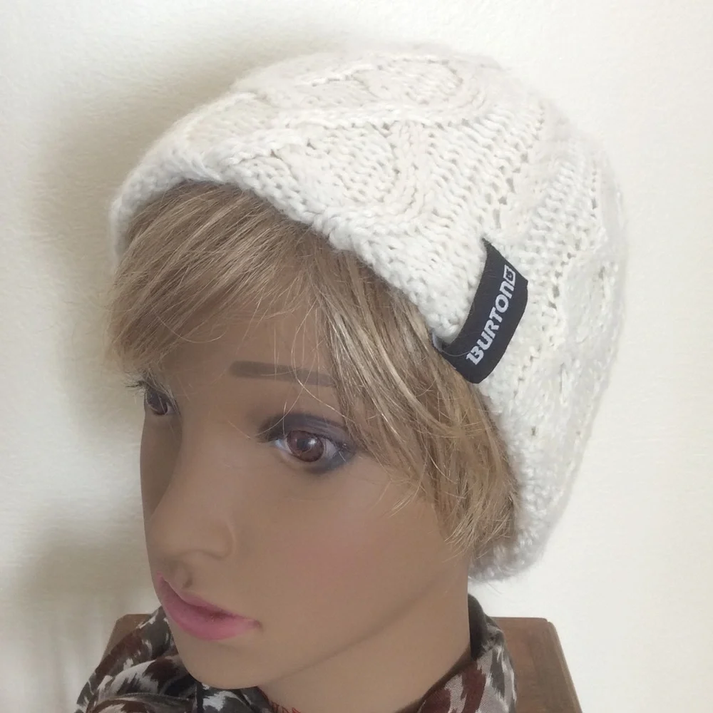 Burton Cable Knit Fleece Lined Winter Beanie OS